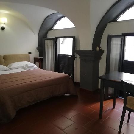 Napule Apartment Nápoly Kültér fotó