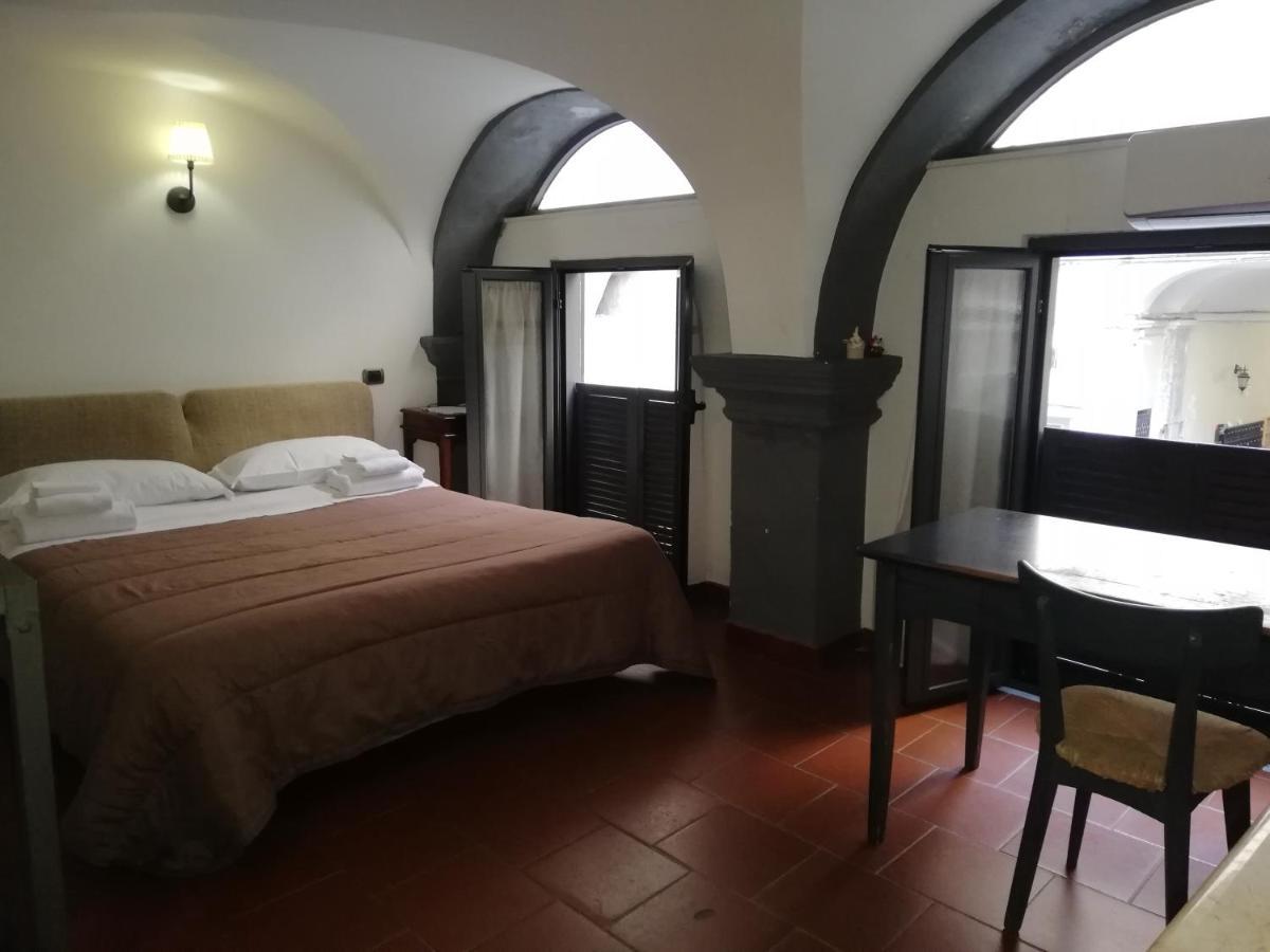 Napule Apartment Nápoly Kültér fotó