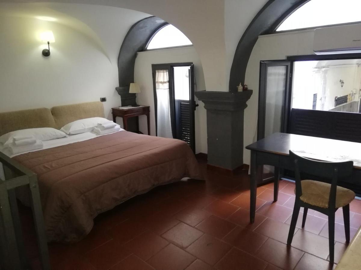 Napule Apartment Nápoly Kültér fotó
